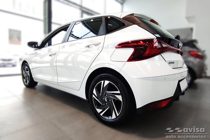 Lastskydd Hyundai i20 III halvkombi 5-dörrars 2020–2023 facelift 2023+ – Silver satin – detaljbild 2