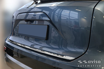 Bakluckelist Kia Niro II 2022+ – Spegelpolerat silver – detaljbild 2