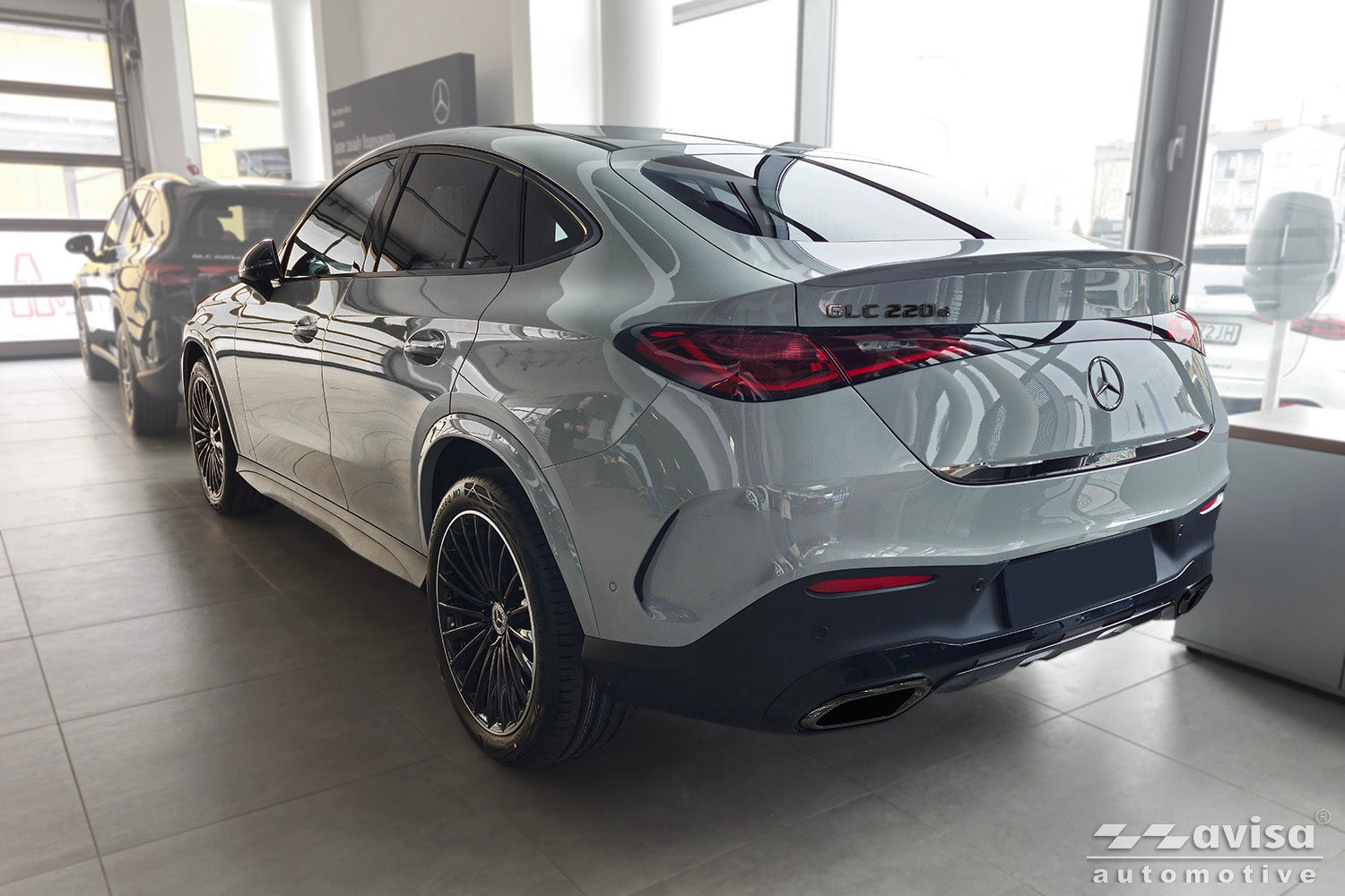 Bakluckelist Mercedes Glc II (C254) Coupe 2023+ – Spegelblank svart – detaljbild 2