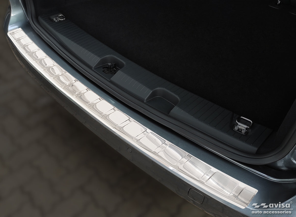 Lastskydd Volkswagen Caddy V ( SB ) 2020+ (fitting to both: two and one bak dörrar version) m.fl. – Silver satin – detaljbild 3