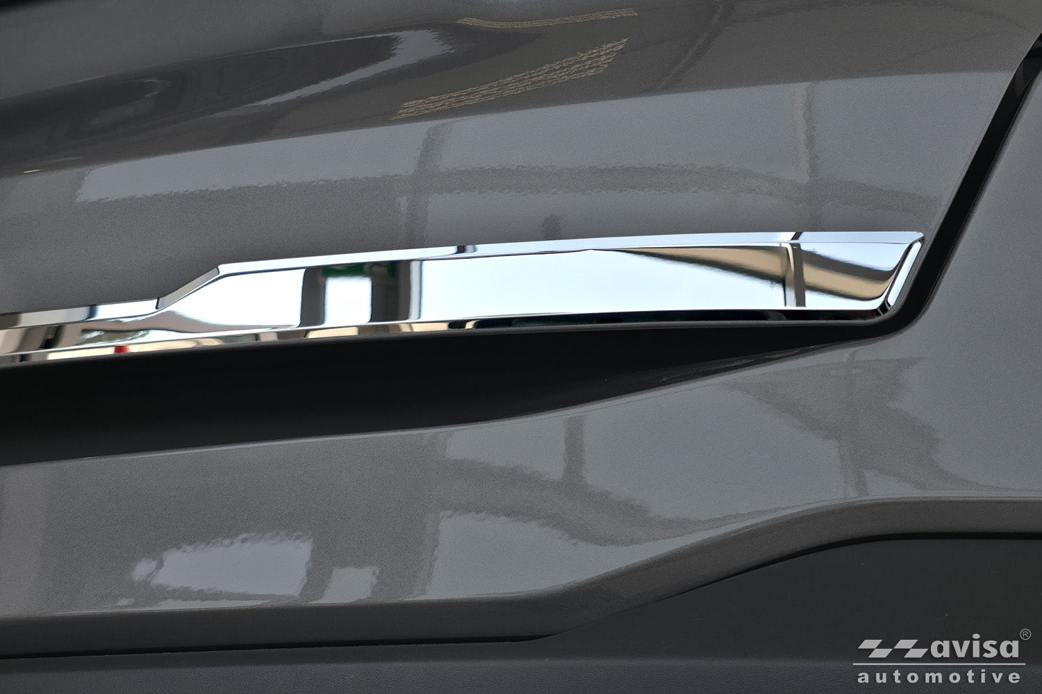 Bakluckelist Kia Sorento IV facelift 2020+ – Spegelpolerat silver (2/38141) – detaljbild 3