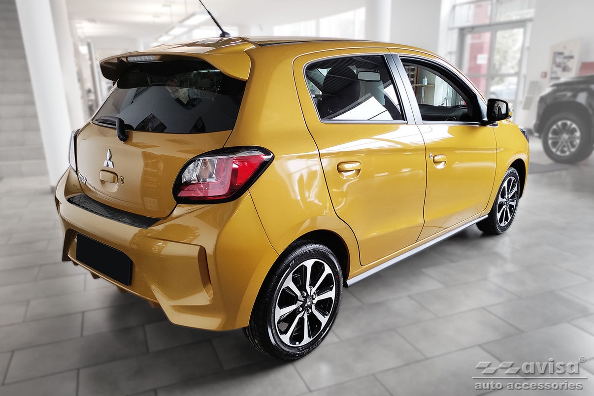 Tröskelskydd Special Edition Mitsubishi Space Star facelift 2020+ – Svart – detaljbild 3