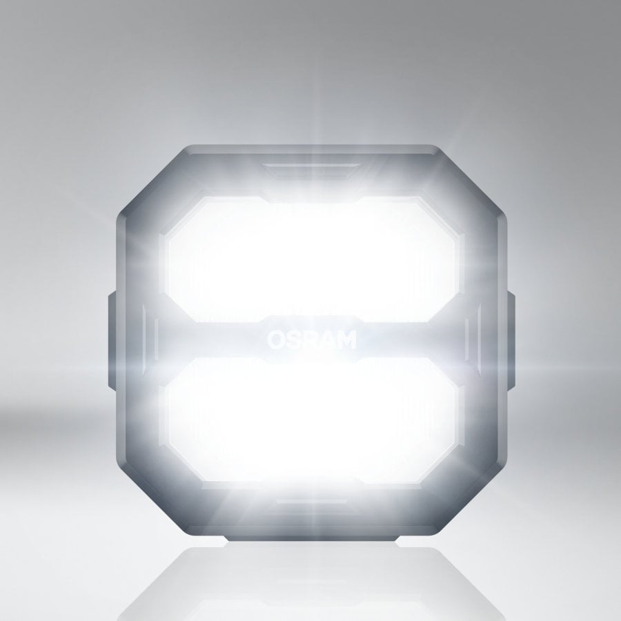 närbild på detaljer och material av LEDriving Arbetsljus Cube PX4500 Spot – OSRAM