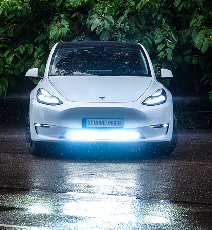 Extraljusfäste till Tesla LEDramp – Infällnadsfäste Svart – närbild detaljer | TESLA