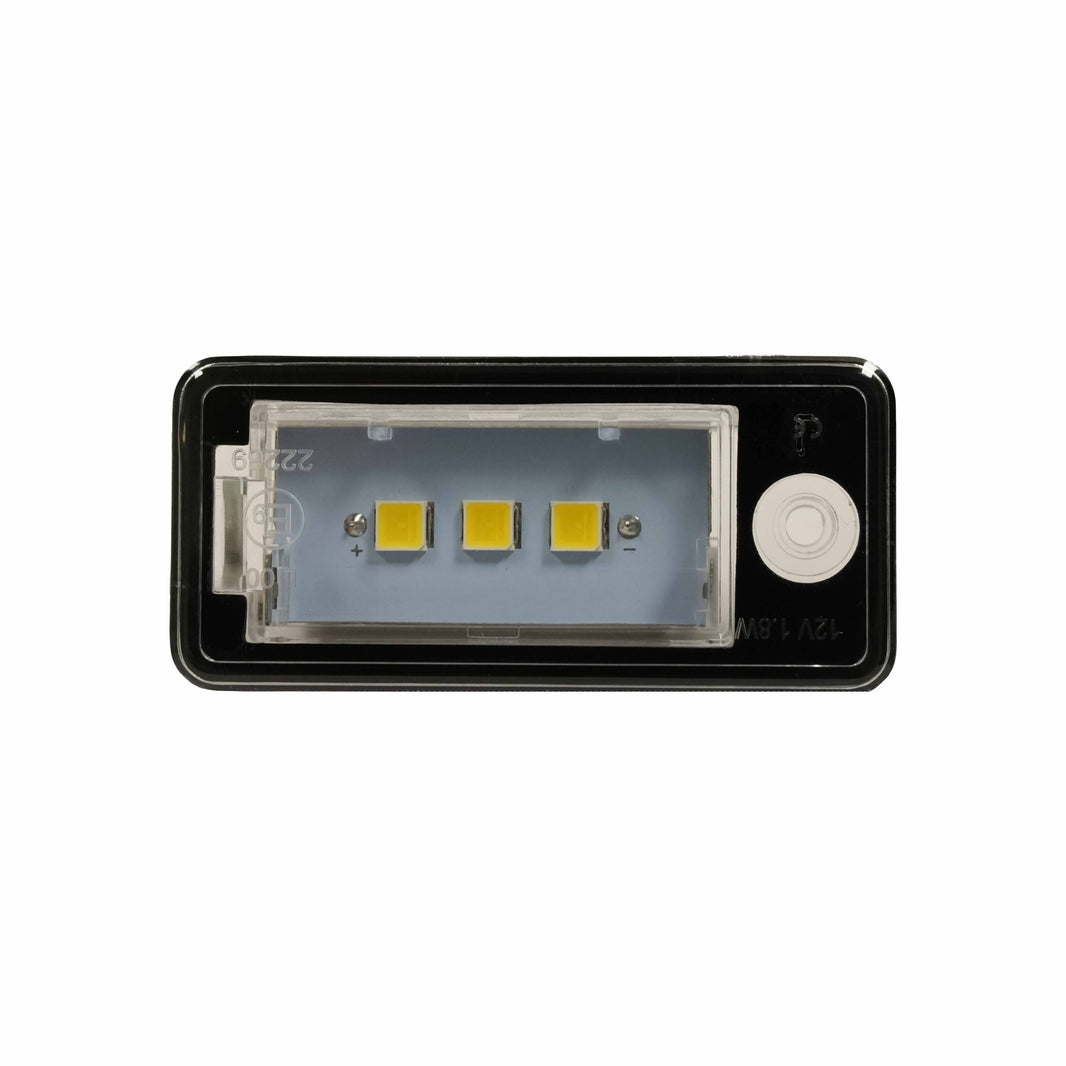 Skiltebelysning LED til Audi Q7 TDI / A3/4/6 – produktbillede forfra | Xenon-kongen