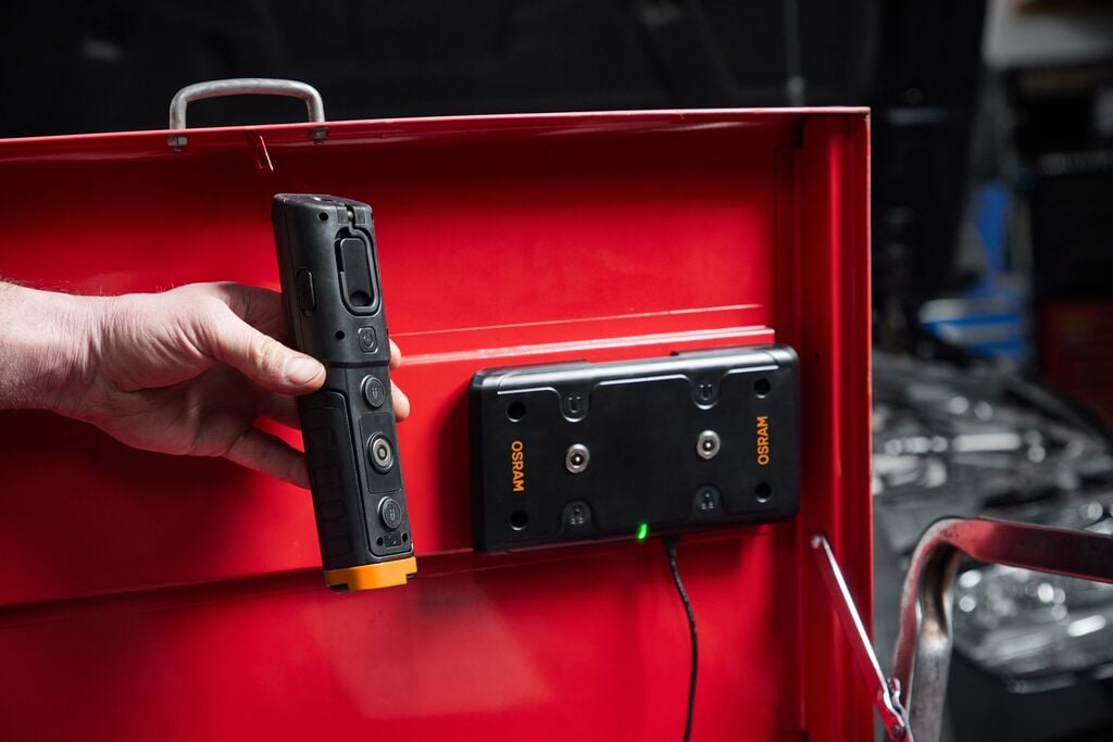 LEDinspect DUAL CHARGE PAD – produktbild 16 | OSRAM