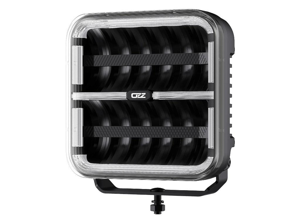förpackning och medföljande tillbehör till OZZ SQR 9″ Black 160W – LED Extraljus – OZZ
