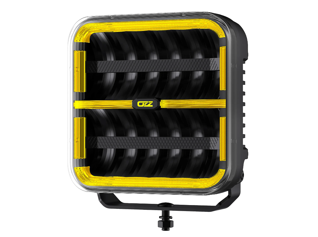 produktbild framifrån visande OZZ SQR 9″ Black 160W – LED Extraljus – OZZ