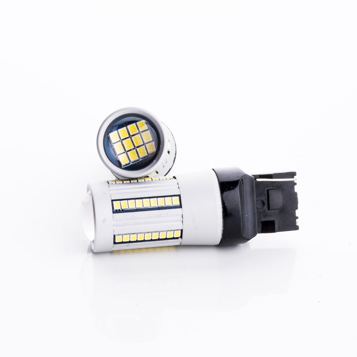 LED-lampa för bil – W21W – W3X16D – 6000K – 66 LED – SMD 2016 – 2-pack