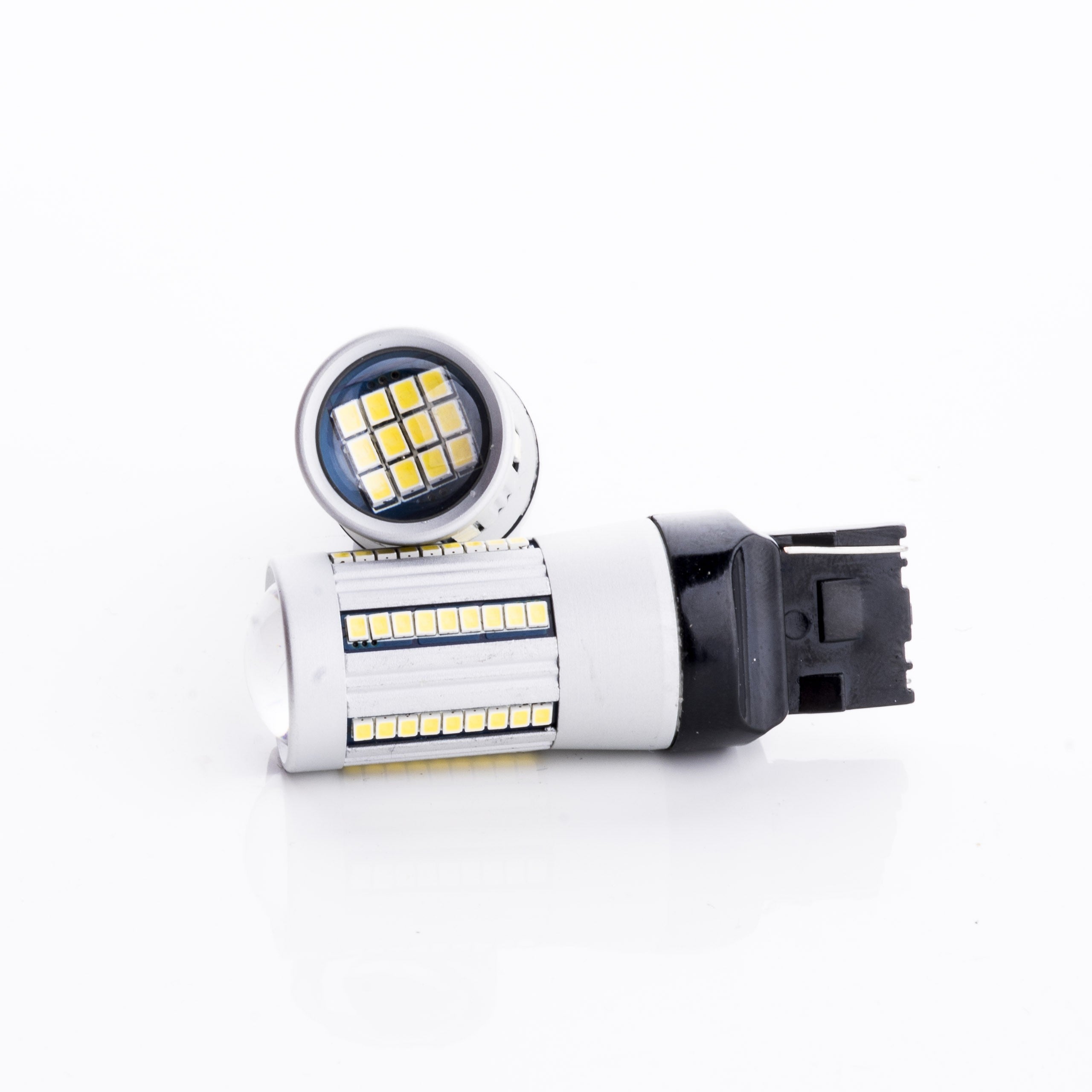 LED-lampa för bil – W21W – W3X16D – 6000K – 66 LED – SMD 2016 – 2-pack