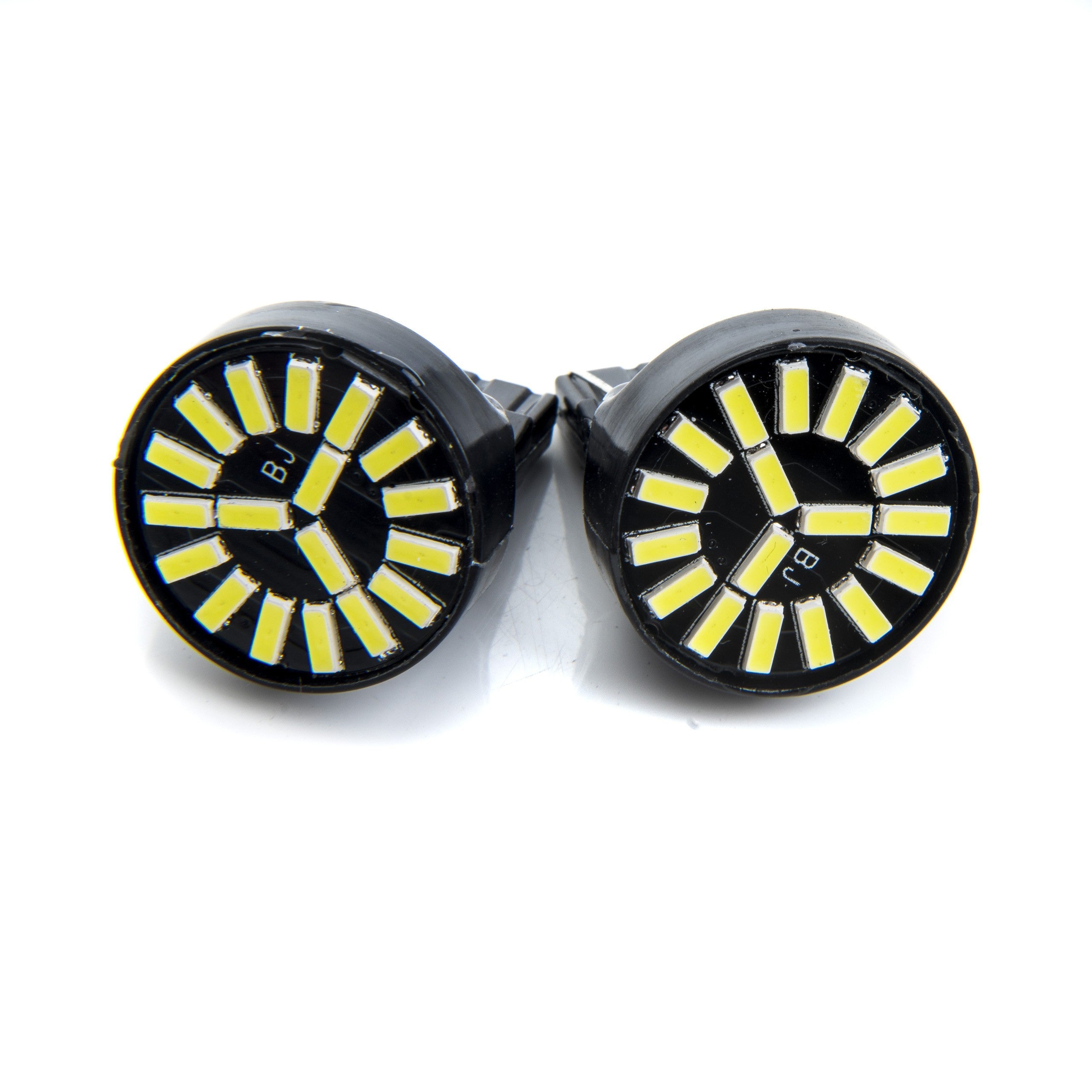 LED-lampa för bil – W21W – W3X16D – 6000K – 18 LED – SMD 4014 – 2-pack