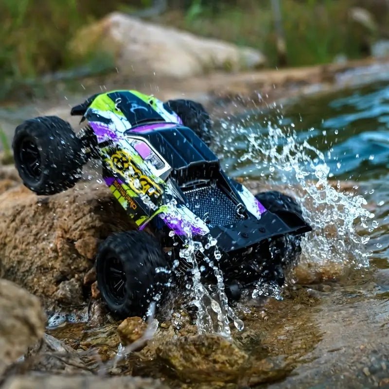 sidebillede, der viser profil og design af 4WD radiostyret bil 40 km/t - RC terrænvogn BEAST PRO LED - Carlevel