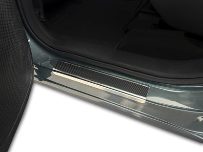 Tröskelskydd till Chery Tiggo 8 2025+ – Kolfiber-look (stål)