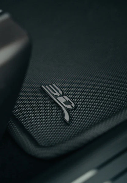 sidebillede, der viser profil og design af Little Package 3D Maxpider Tesla Model 3 2024+ - TESLA