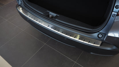 Lastskydd till Honda HR-V II 2015–2021 – Rostfritt stål