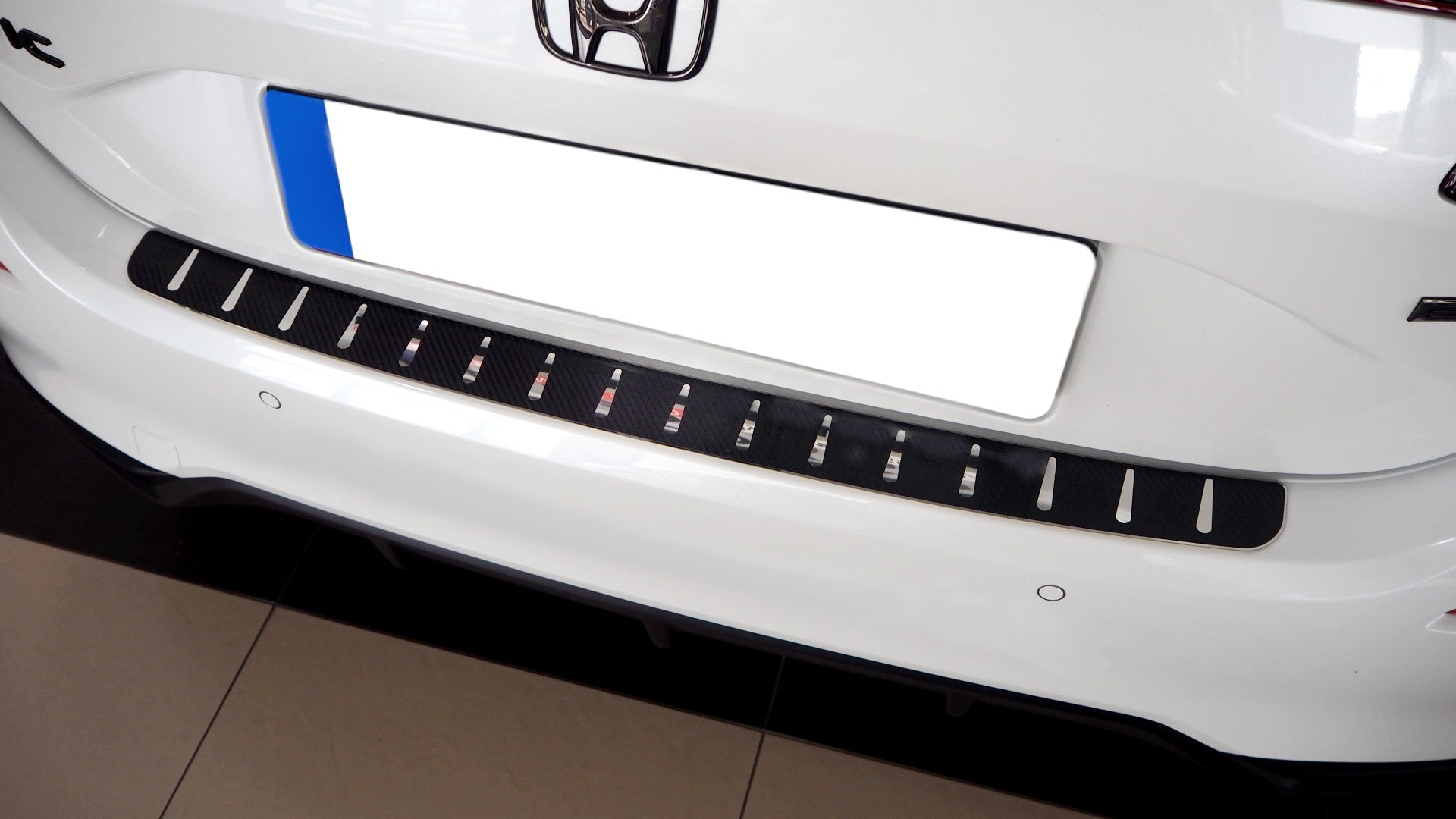 Lastdæksel Kulfiber Honda Civic XI 5D 2022+ - Carlevel - 