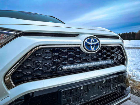 Grillsæt ekstra lys Linear 18 - Toyota RAV4 Plug-in Hybrid - produktbillede