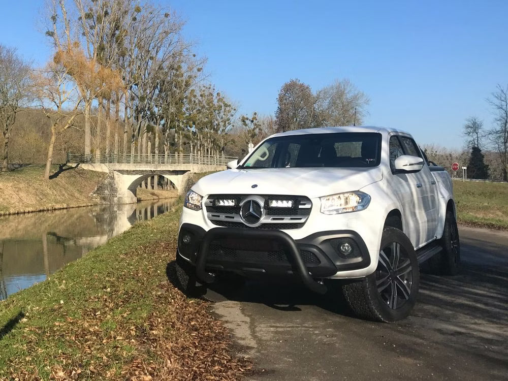 Grillsæt ekstra lys Grillsæt Lazer Triple-R 750 Gen2 LED Ekstra lys - Passer til Mercedes X-Klasse 2017 - produktbillede