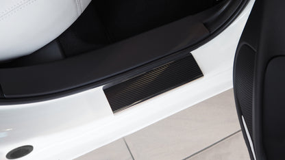 Tröskelskydd till Mazda 6 III 2013–2024 – Kolfiber-look (stål)