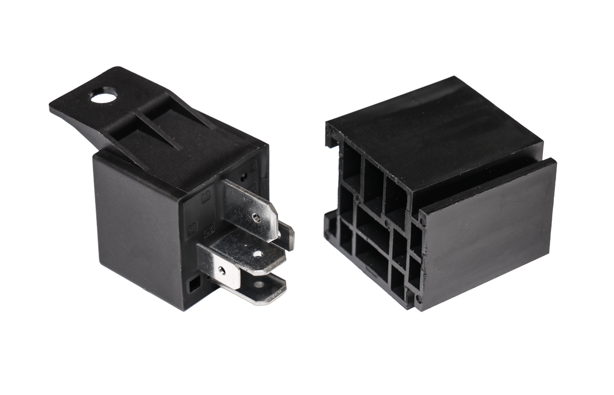 Relæ 80A/60A – 24V – 5 – PIN – 5 – skiftende ben – nærbillede detaljer | Carlevel