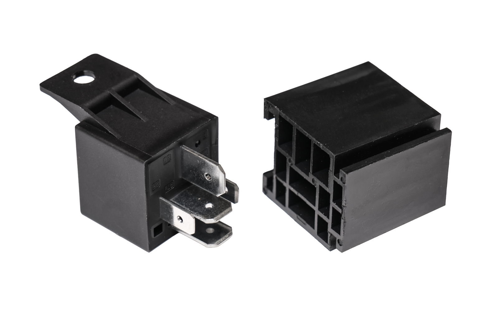 Relæ 80A/60A – 24V – 5 – PIN – 5 – skiftende ben – nærbillede detaljer | Carlevel
