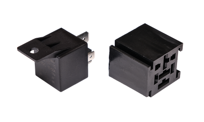 Relæ 80A/60A – 24V – 5 – PIN – 5 – vekslende – i brug | Carlevel