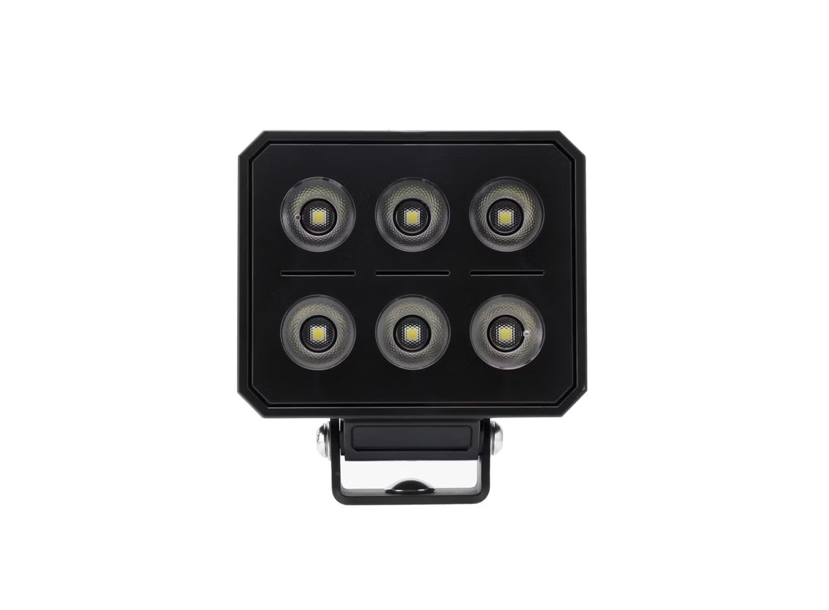 nærbillede af detaljer og materialer af Worker Pro 6 LED 108W IP69K arbejdslys – Razor Sweden – Razor Sweden