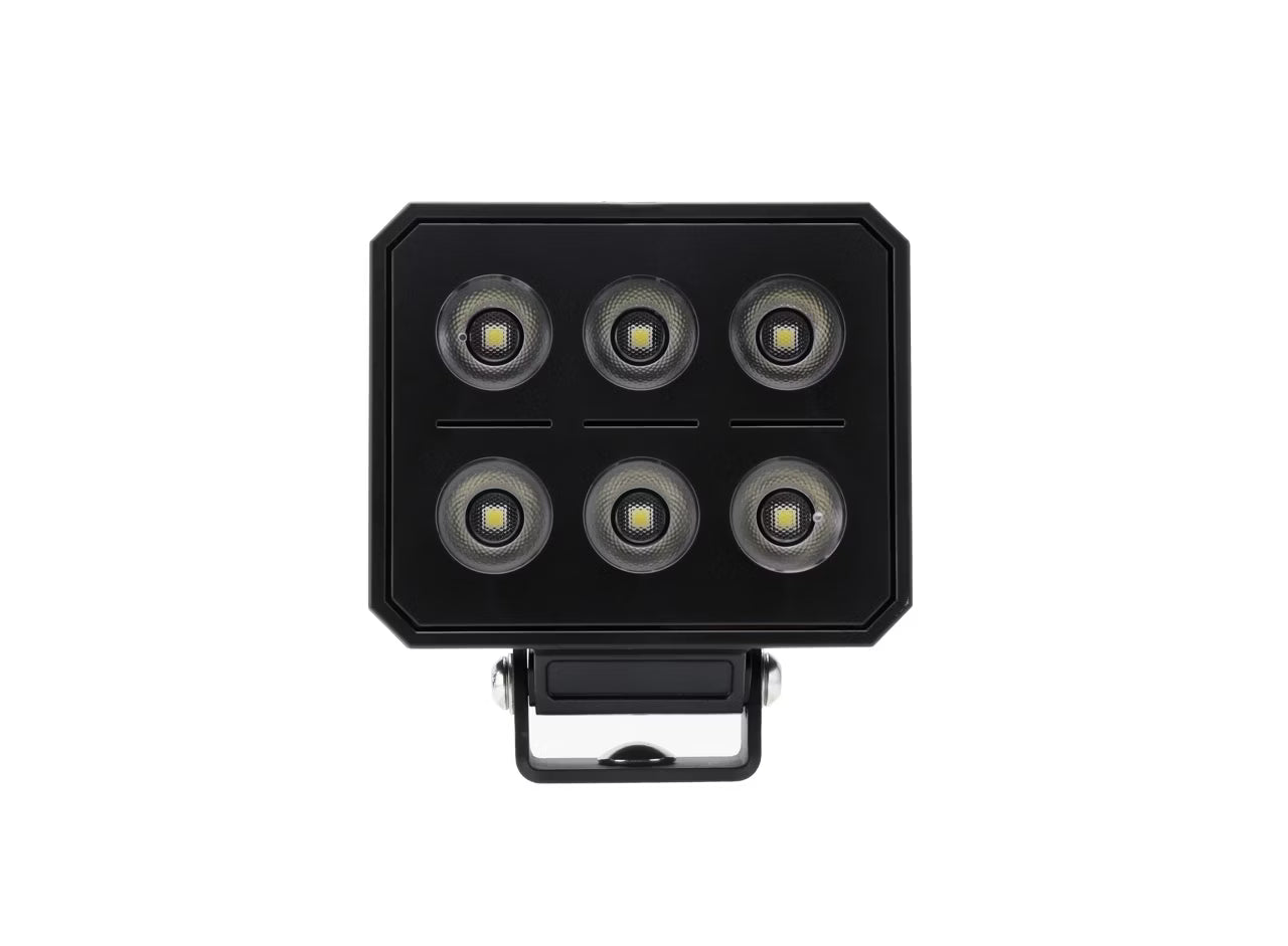 nærbillede af detaljer og materialer af Worker Pro 6 LED 108W IP69K arbejdslys – Razor Sweden – Razor Sweden