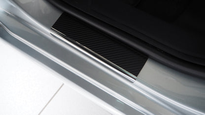Tröskelskydd till Skoda Scala 2019+ – Kolfiber-look