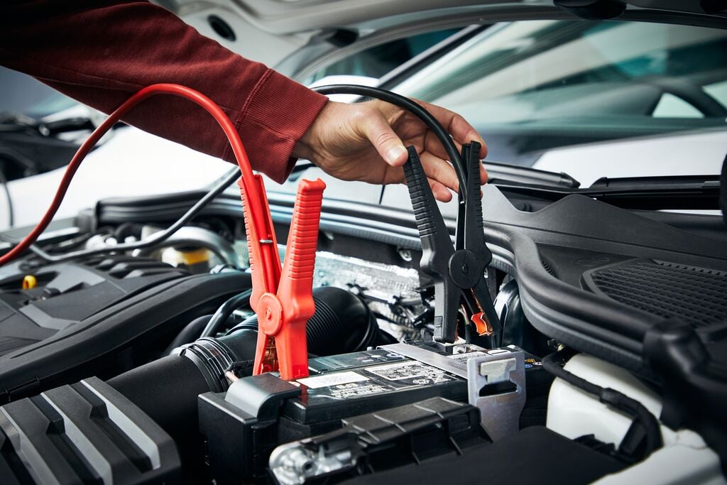 förpackning och medföljande tillbehör till OSRAM STARTERcable 200A (BAG) – OSRAM