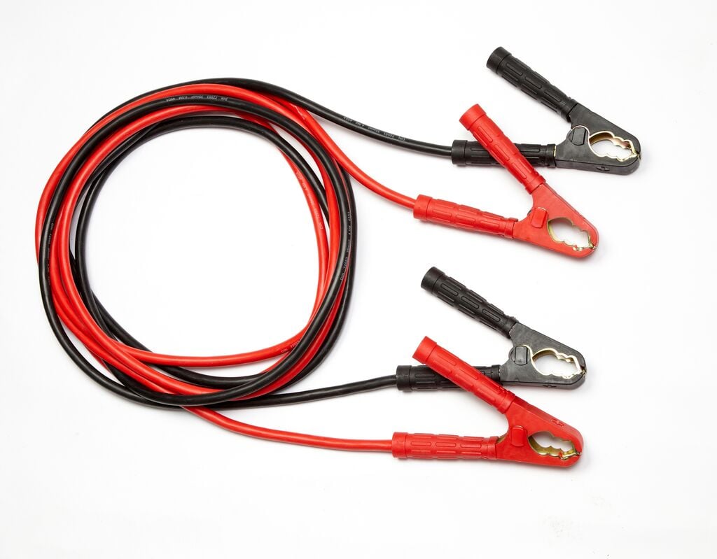 närbild på detaljer och material av OSRAM STARTERcable 900A (BAG) – OSRAM