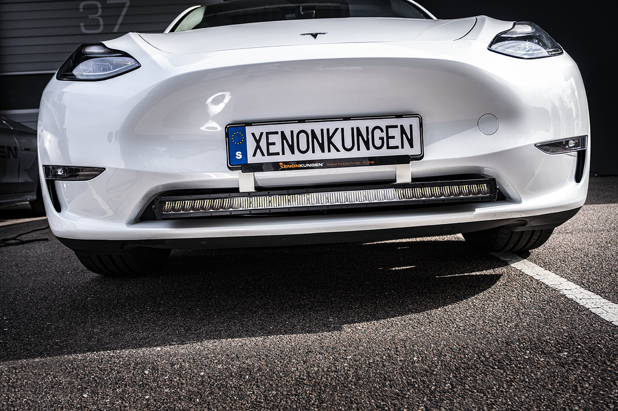 Extraljusfäste till Tesla LEDramp – Infällnadsfäste vit – tillbehör och delar | TESLA