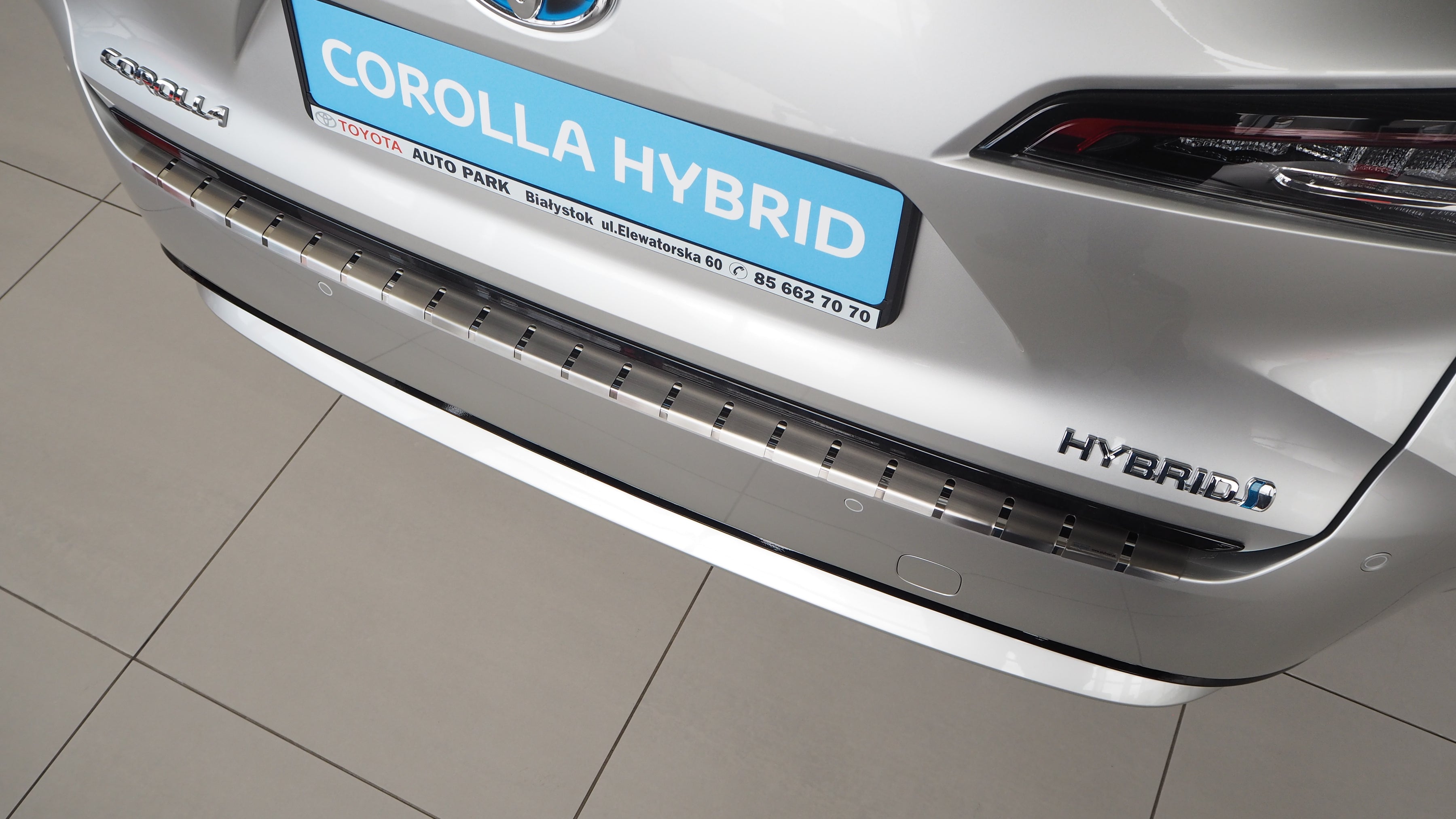 Lastskydd till Toyota Corolla XII Kombi/Suzuki Swace 2019+ – rostfritt