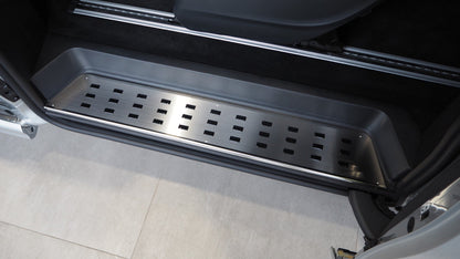 Sillbeskyttere til Mercedes V-Klasse Vito W447 2014– – rustfrit stål – produkt set fra siden | Carlevel