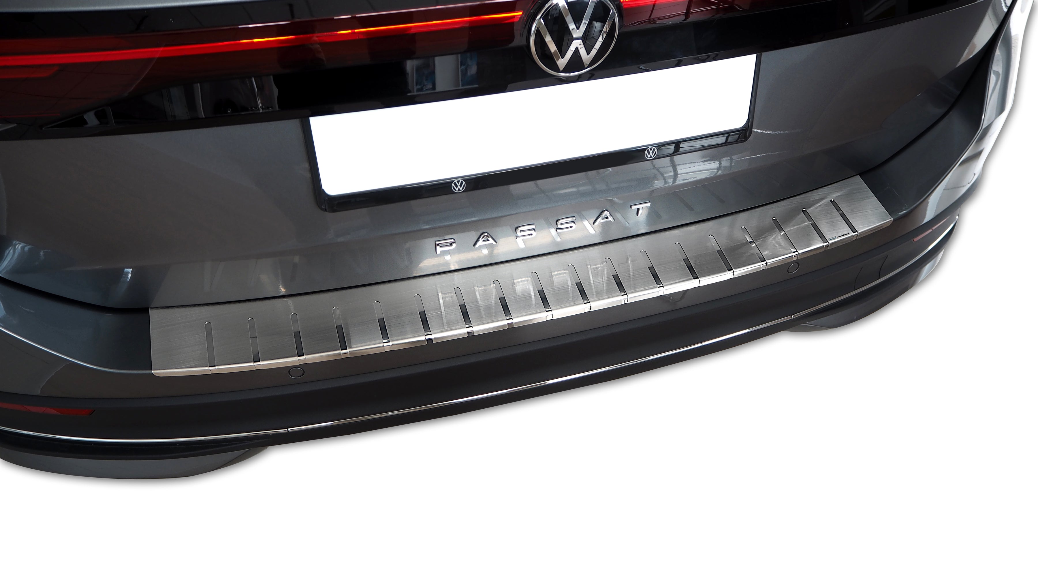 Lastskydd VW Passat B9 Kombi 2024+ – rostfritt stål