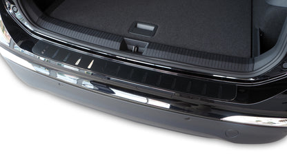 Lastskydd VW Tiguan 2024+ – kolfiber-look