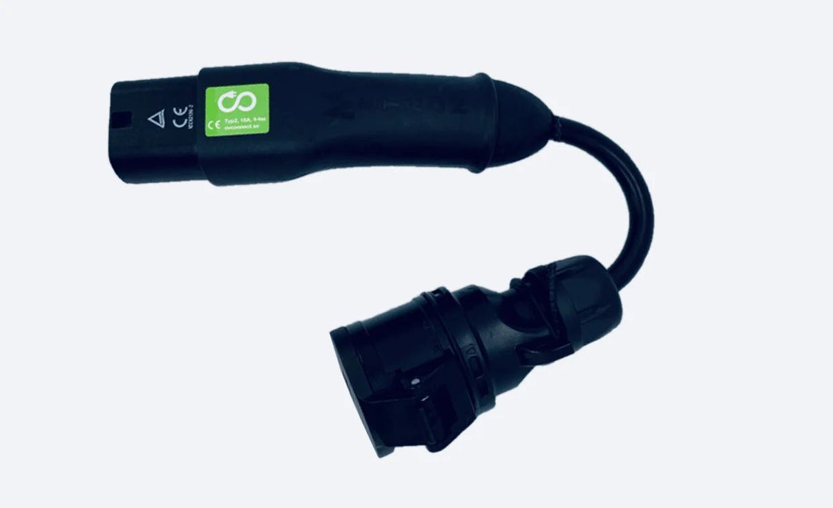 nærbillede af detaljer og materialer af Adapter Type 2 til CEE 3-faset 400V 16A/32A Mode 3 – Evconnect – Evconnect