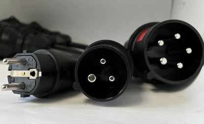 nærbillede af detaljer og materialer af Adapterset Mode 2 CEE 16A 3-faset til Schuko/CEE 32A - Evconnect - Evconnect