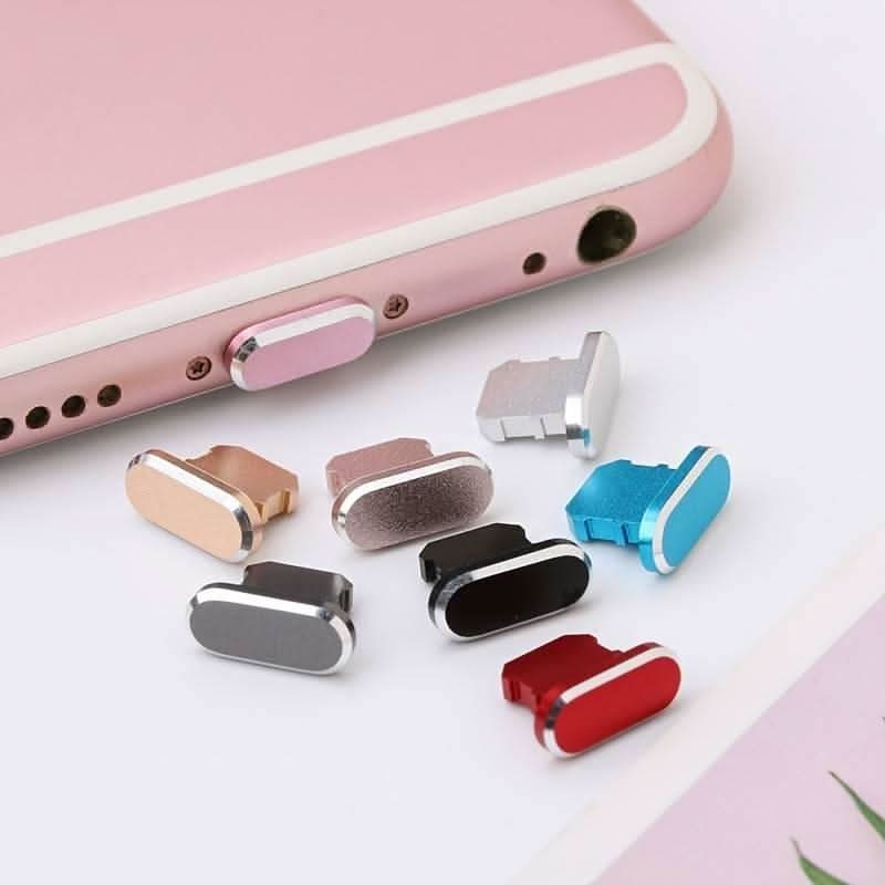 produktbillede front viser Anti-Dust Plug til iPhone iPad AirPods - Lightning Port Protection - Carlevel