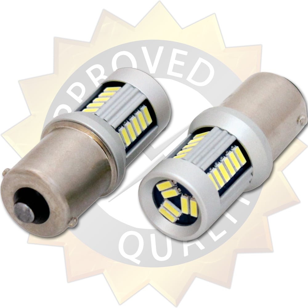 nærbillede af detaljer og materialer af BA15S – 1156 30SMD 12 – 24V Hvid – Xenon King