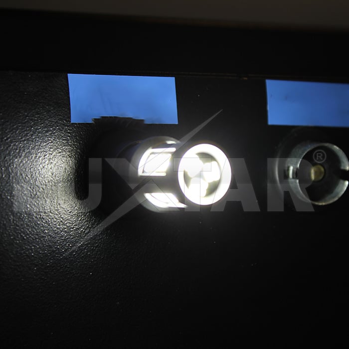 BAY15D – 1157 30SMD 12 – 24V Hvid/Hvid – nærbillede detaljer | Xenon-kongen