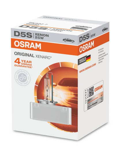 nærbillede af detaljer og materialer af D5S Osram Xenarc Original – OSRAM
