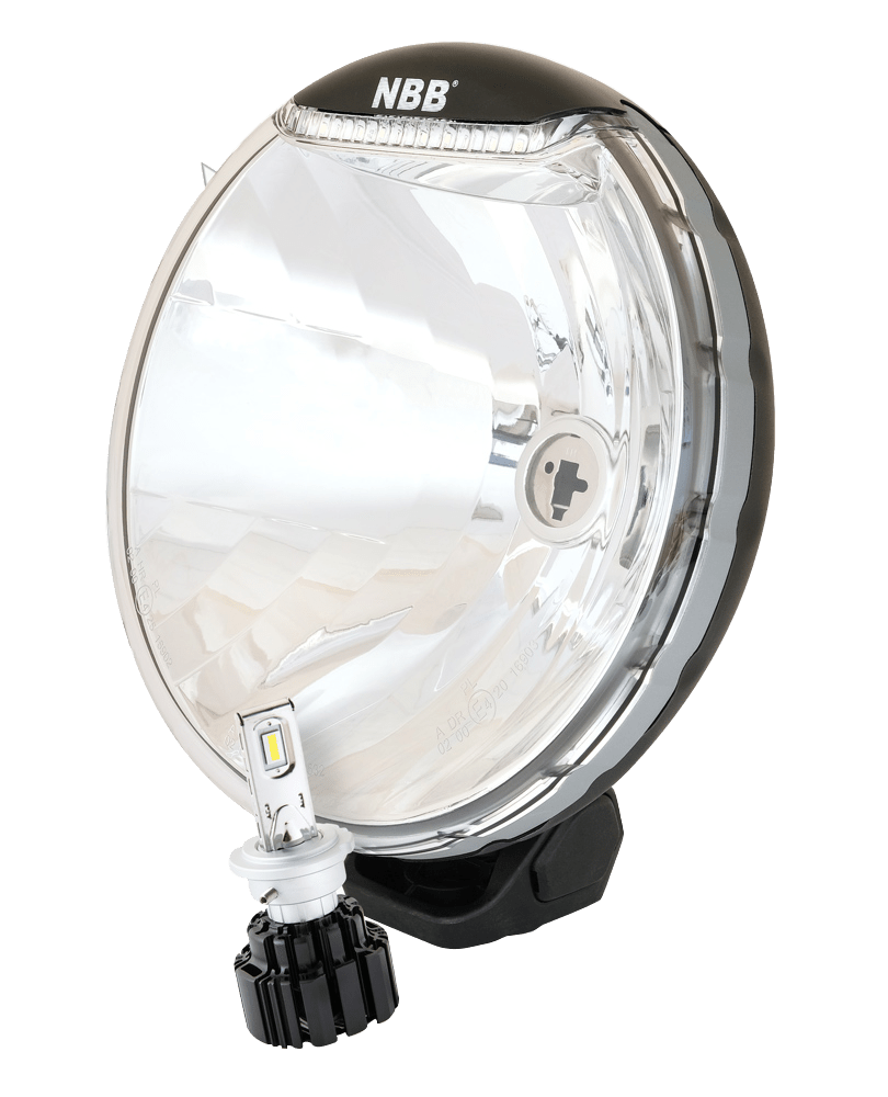 produktbillede forfra viser Ekstra lys NBB Alpha 225 LUXTAR Premium LED – LUXTAR