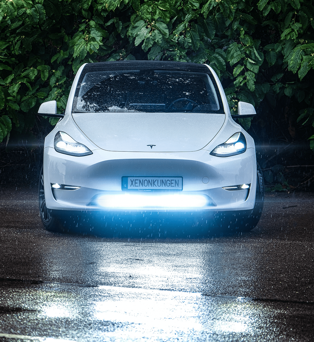Ekstra lys beslag til Tesla LEDramp - Forsænket beslag Sort - nærbillede detaljer | TESLA