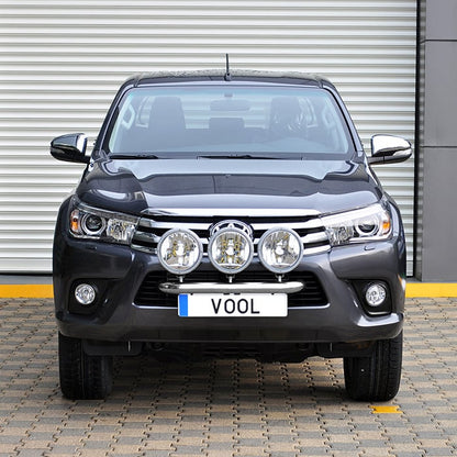 Ekstra lysbeslag Toyota Hilux 2016 – 2018 – nærbillede detaljer | LUXTAR