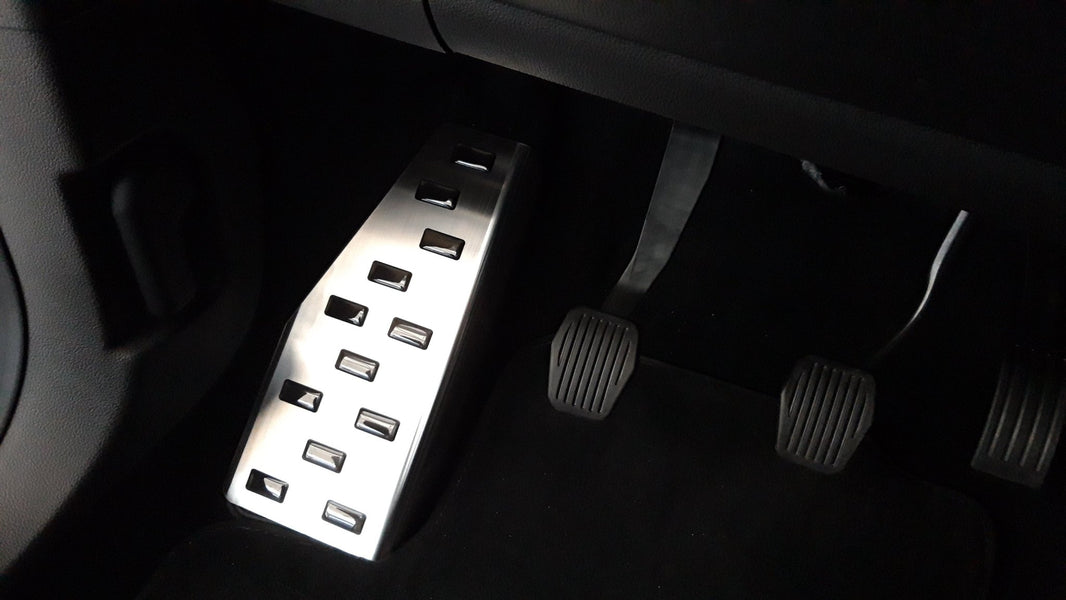 Fodstøtte venstre stål/sort polyurethan Ford Kuga/C - Max 2008–2019 - Carlevel - 
