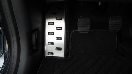 Fodstøtte venstre stål/sort polyurethan Renault Clio III/IV 2005–2012 - Carlevel - 