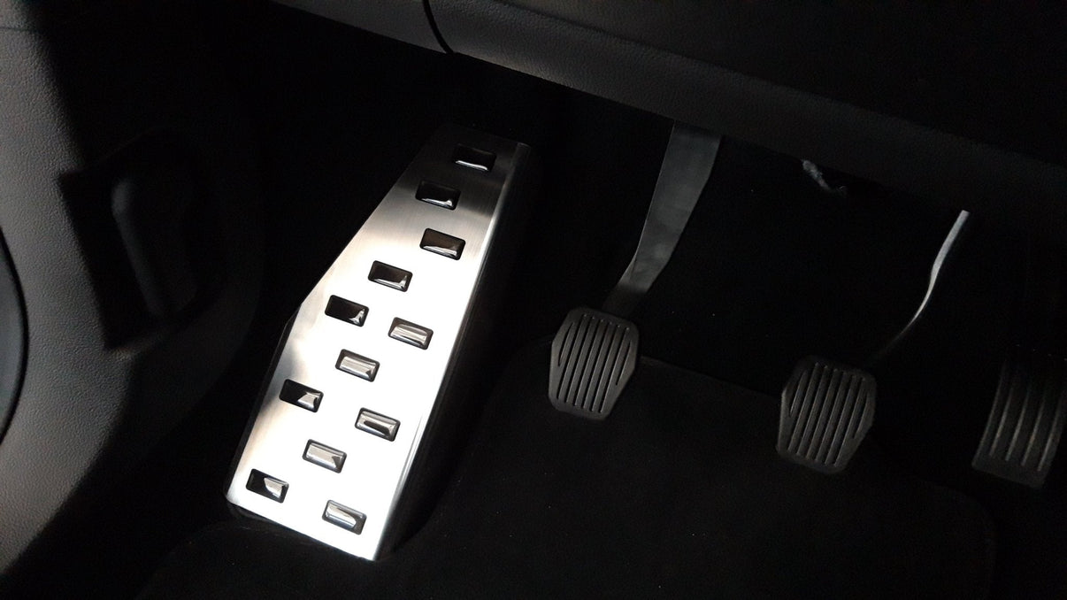 Fodstøtte venstre stål/sort polyurethan Ford Kuga/C - Max 2008–2019 - Carlevel - 
