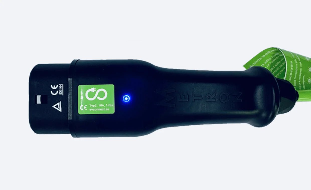 Ladekabel Type 2 til husholdningsstik 230V 6–16A – Evconnect – i brug | Evconnect