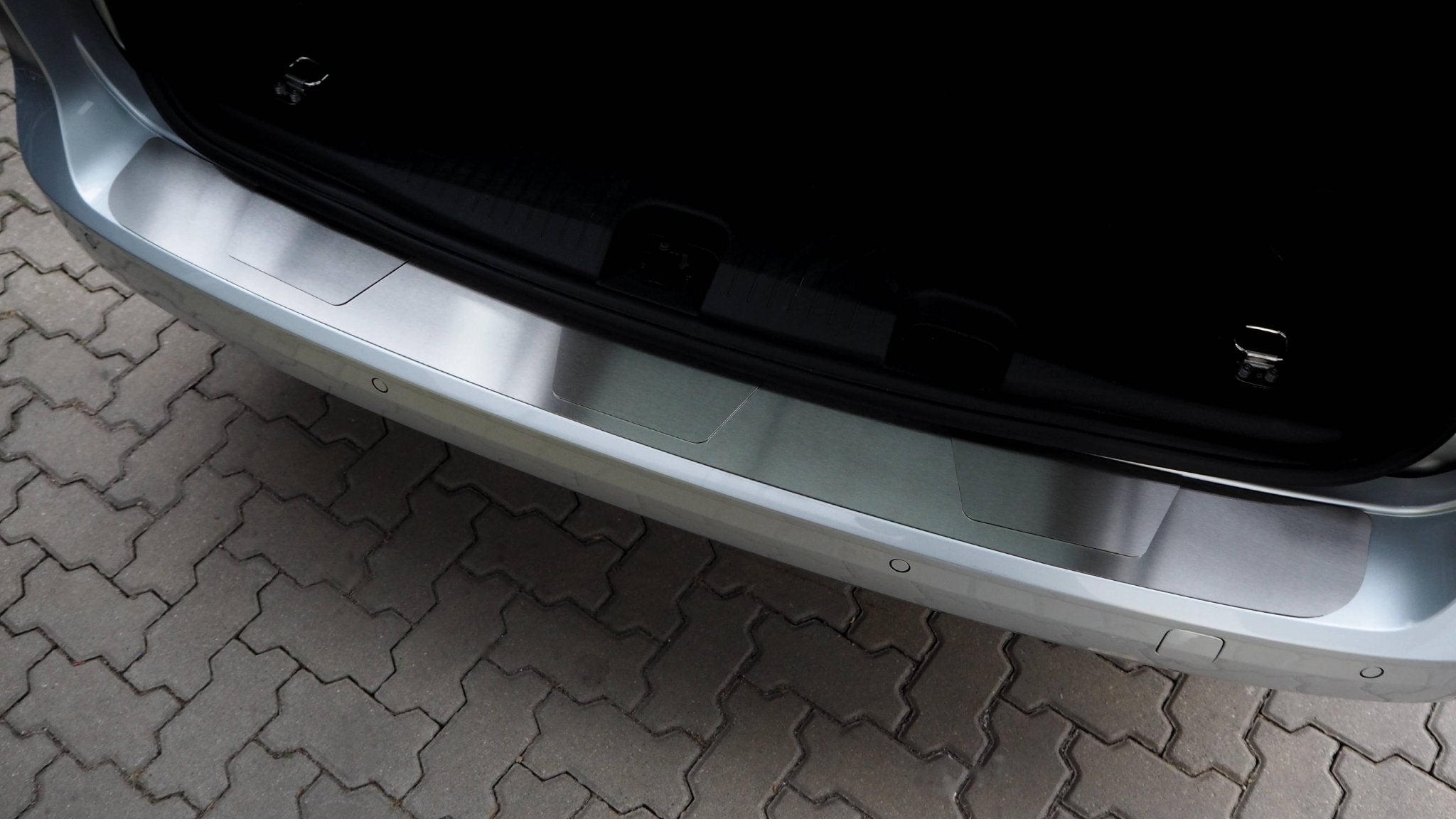 Lastskydd Ford Tourneo Connect III/VW Caddy V 2023–/2021+ – Rostfritt - Carlevel AB - Fordon och delar > Fordonsdelar > Karossdelar > Stötfångare